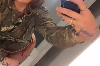 ⛅Start Your Morning w/ A Hot 3... - Image 3