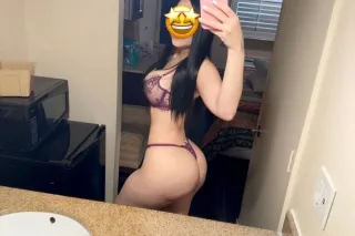 🌺❤ LATINA MAMADORA AVAILABLE 💜... - Image 2