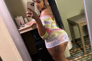 Dominican Princess✨Young tight Freaky 5 🌟STAR EXOTIC Bombshell🍯🍫 Super SQUIRTER💦😱 Available - Image 5