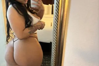 Blasian beauty in Seattle for the WEEKEND!! Duos available - Image 6