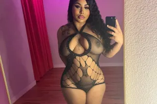 Blasian beauty in Seattle for the WEEKEND!! Duos available - Image 7