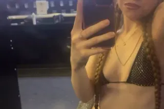 Come try this waterpark daddy😩... - Image 4