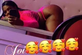 sweetjoi in burbs for little w... - Image 2