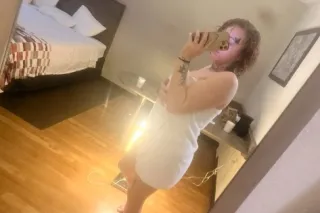 Facetime show deals all night ... - Image 1