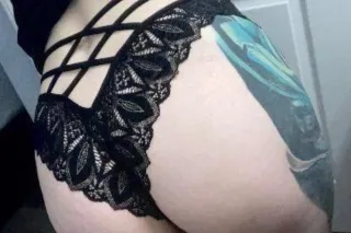 outcallsan incalls fun green e... - Image 3