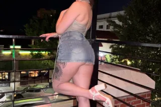 👑 I Am What You’re Looking For 👑 - Image 6