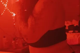 BIG BOOTY LATINA WITH LONG BLACK HAIR A AMAZING PERSONALITY - Image 5