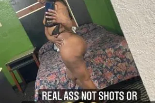 Looking for a Sexy princesin ask about my incall $pecials - Image 8