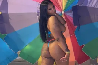 WETTER 🌊💦 PRETTIER 😍 AND BETTE... - Image 4