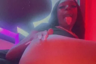 ♥ 𝖀𝖕𝖘𝖈𝖆𝖑𝖊 𝕰𝖇𝖔𝖓𝖞 𝕲𝖔𝖉𝖉𝖊𝖘𝖘 ♥ available for incall or out - Image 3