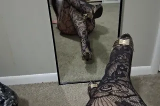 ComeAirBNBJ Come Unwind With M... - Image 3