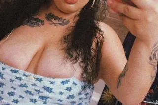 available now $200 full hour special - Image 4