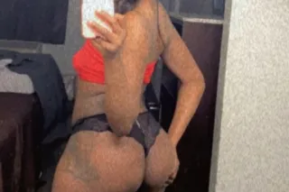 LOTS OF FUN IN PRIVATE LOCATION 💦💦NEW IN TOWN AVAILABLE FOR INCALLS AND OUTCALLS 💦💦💦 - Image 5