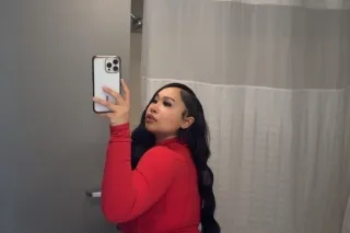 NEW EXOTIC BOMBSHELL COME SEE ... - Image 1