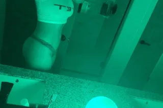 Sexy Milf incall only - 38 - Image 1