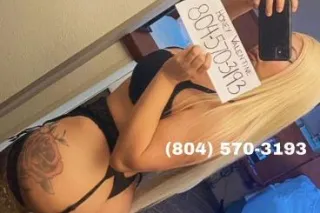 Samoan and Filipina Bombshell 🍯💦 I Can Verify 📱 Only in town for a few nights!! - Image 12