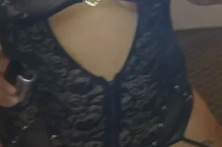 $$$$PECIAL ON QV TILL 8PM ONLY... - Image 4