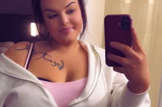 💦FRESH TIGHT and READY TO GET YOU RIGHT 🥰 - Image 3