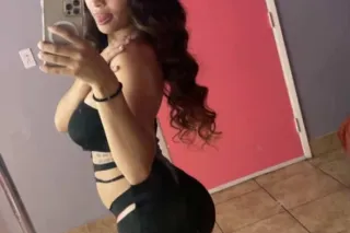 Exotic latina😍 Available now📲 ... - Image 1