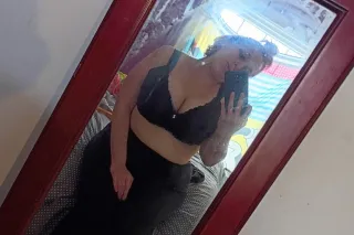 the best tasitie girl on the web🫦💦 - Image 12