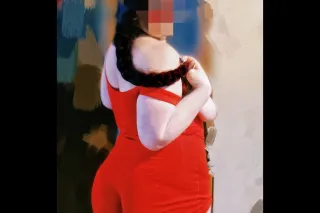 Sexy Slut Servicing Some Slopp... - Image 4