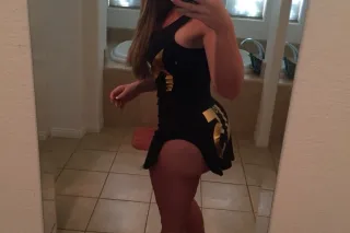 LET ME TEASE THEN PEASE YOU.... Hot M.I.L.F - Image 5