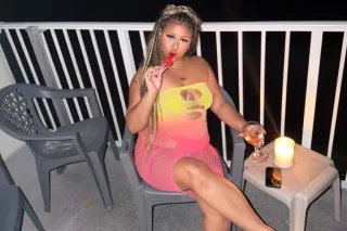 Serving Honey 2 U - Image 7