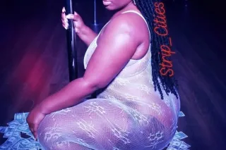 BIG BOOTY THICK CHOCOLATE EBON... - Image 1