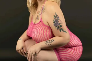 EVERETT ALL WEEKEND INCALL AND OUTCALL!!! 😏!!!HIGHLY REVIEWED!!! THICK TATTED BLONDE BOMBSHELL 🥰😮‍💨 !!!! INCALL/OUTCALL ❤‍🔥 BBW/PAWG 😍😝 - Image 4