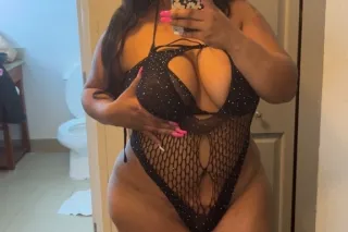 incall or out, come play with ... - Image 3