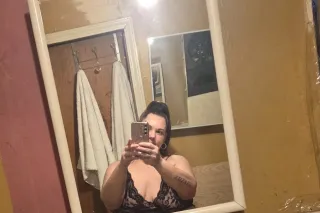 in calls only I'm hosting in schaumburgs at the Wyndham hotel - Image 7