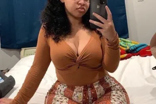 💦🍑BIG BOOTY EXOTIC P0rnSt@r🍑 💦 - Image 7