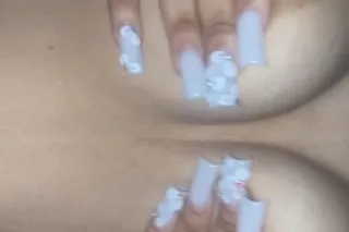 Pretty soft juicy booty 💦🍦 Lig... - Image 2