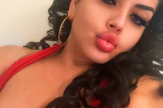 Valentina 💋La BBY Colombiana -... - Image 1
