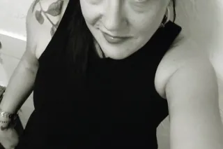 afternoon incall . cardates. its all fun. classy..descrete and ready to please - Image 9