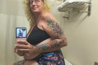 Love meeting new people - 47 - Image 2