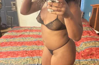 just visting - Image 8