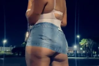 Available 24/7🌺Horny Sexy Quee... - Image 1