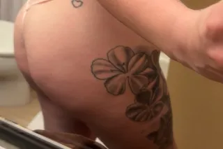 Thick MILF - 26 - Image 3