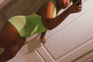 🩷 sexy and ready for a goodtim... - Image 3