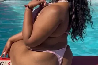 Super ThiiiicK Super Freaky 💦 ... - Image 2