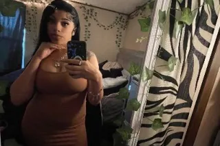 Wont you like to come play with me😩😏😏😍 - Image 4