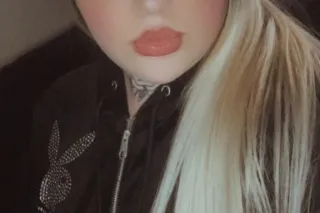 Want me 👉 Sub on FANSLY and DM... - Image 1