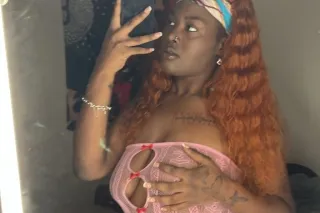 CAUTION ⚠Slippery When Wet🌊QV/... - Image 2