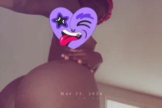 Darker the berry the wetter💦 t... - Image 2