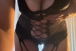 Private. Discreet. Addictive. - Image 12