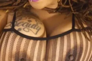 65 qv Red♥ lights specials - Image 5