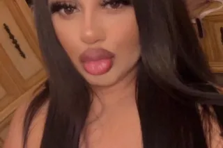 Diamond💎🩷 - 22 - Image 1