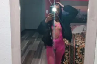 Small petite Freak😩💦 - Image 5