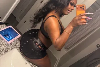 Sexy Ass Mercedeez ( Trans ) -... - Image 4